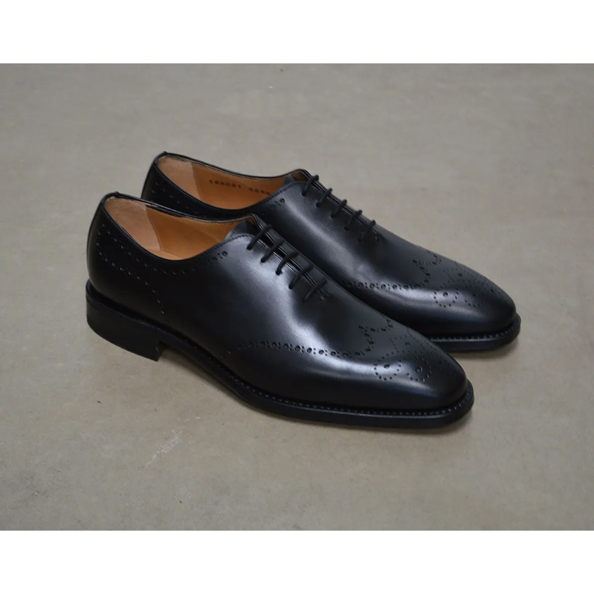 FACTORY SECOND Berwick 1707 Brogue Wholecut (5556) - Black