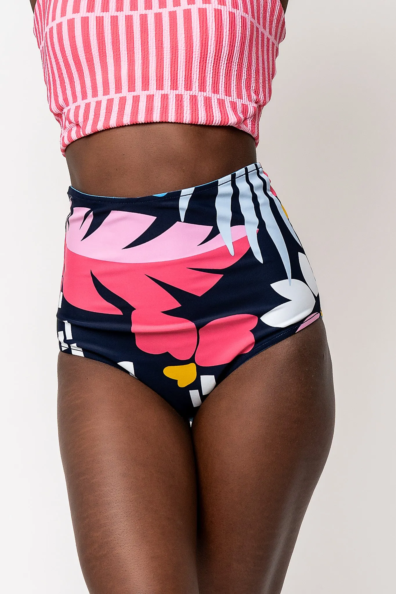 Leisure Reversible Bottom | Blue Wave Floral