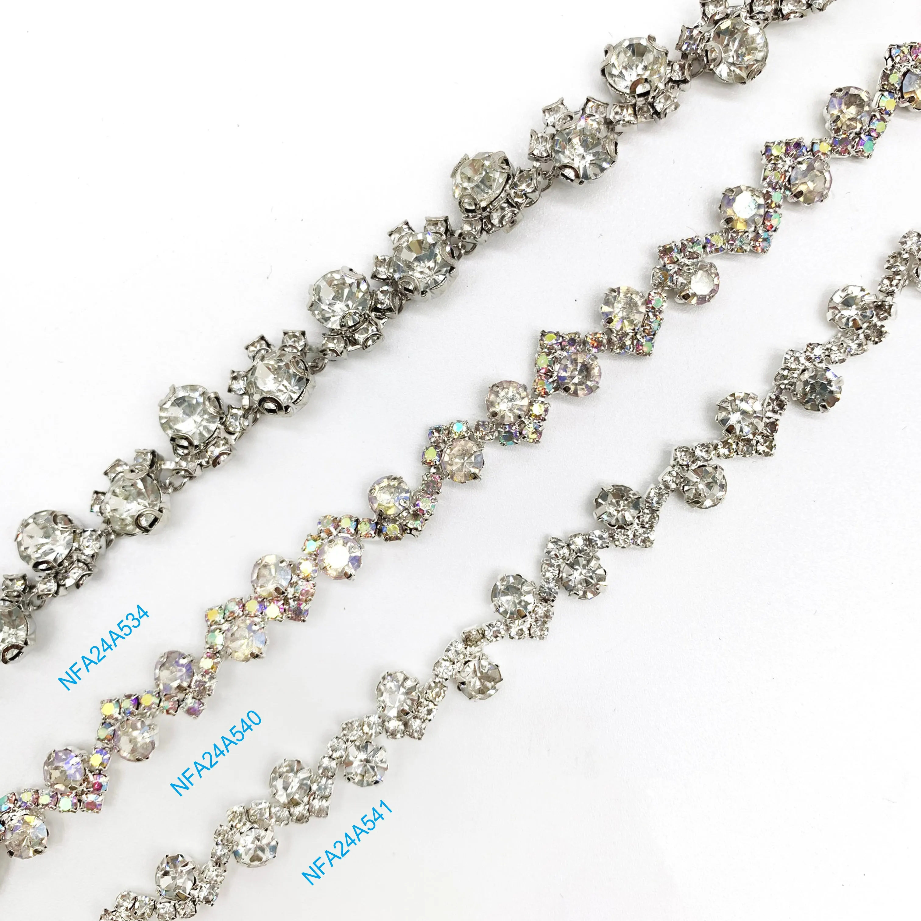 Rhinestone chain NFA24A534-540-541-546-547-548-549